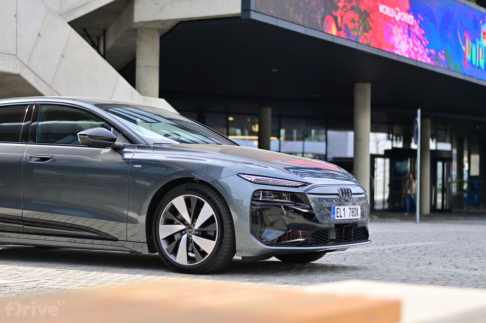 Audi A6 Avant e-tron