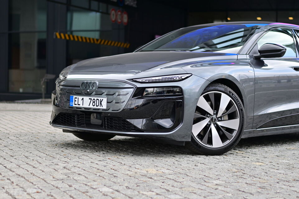 Audi A6 Avant e-tron