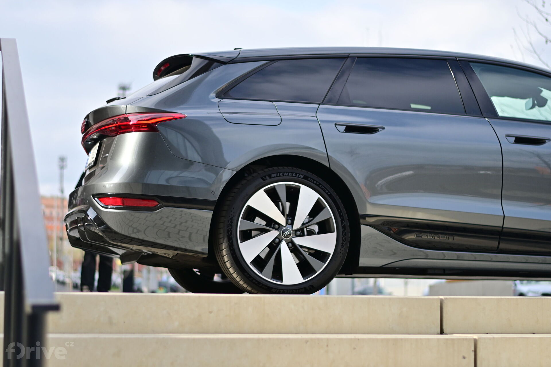 Audi A6 Avant e-tron