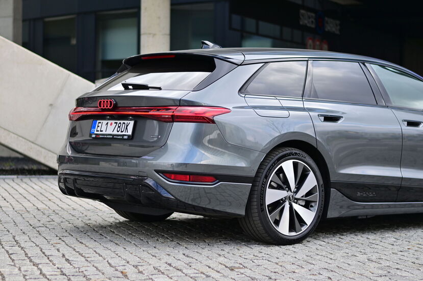 Audi A6 Avant e-tron