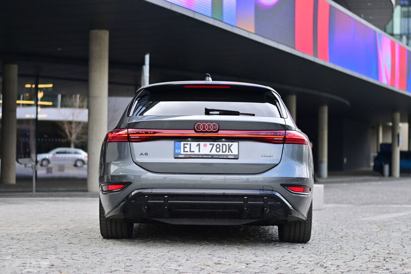 Audi A6 Avant e-tron