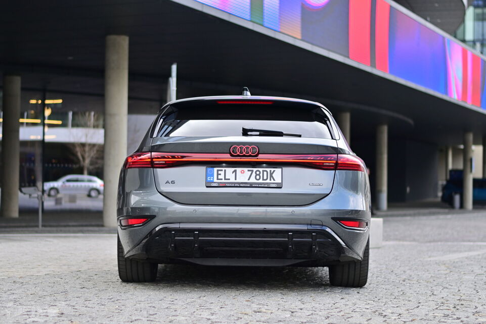 Audi A6 Avant e-tron