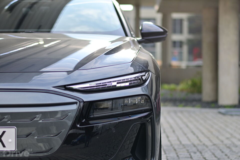 Audi A6 Avant e-tron