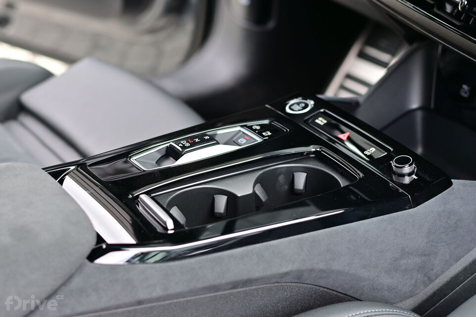 Audi A6 Avant e-tron