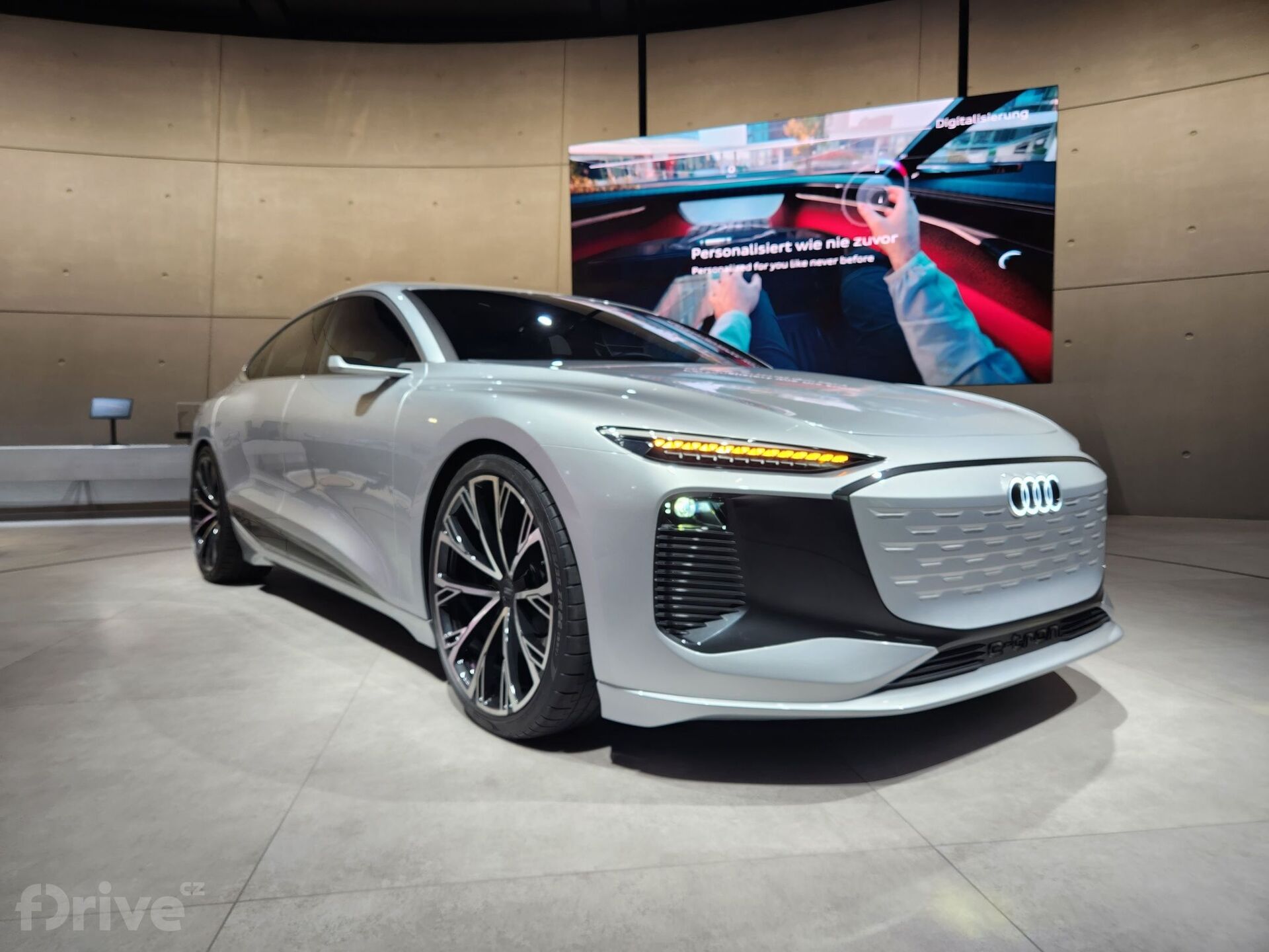 Audi A6 e-tron concept