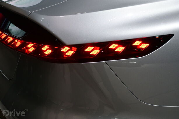 Audi A6 e-tron concept