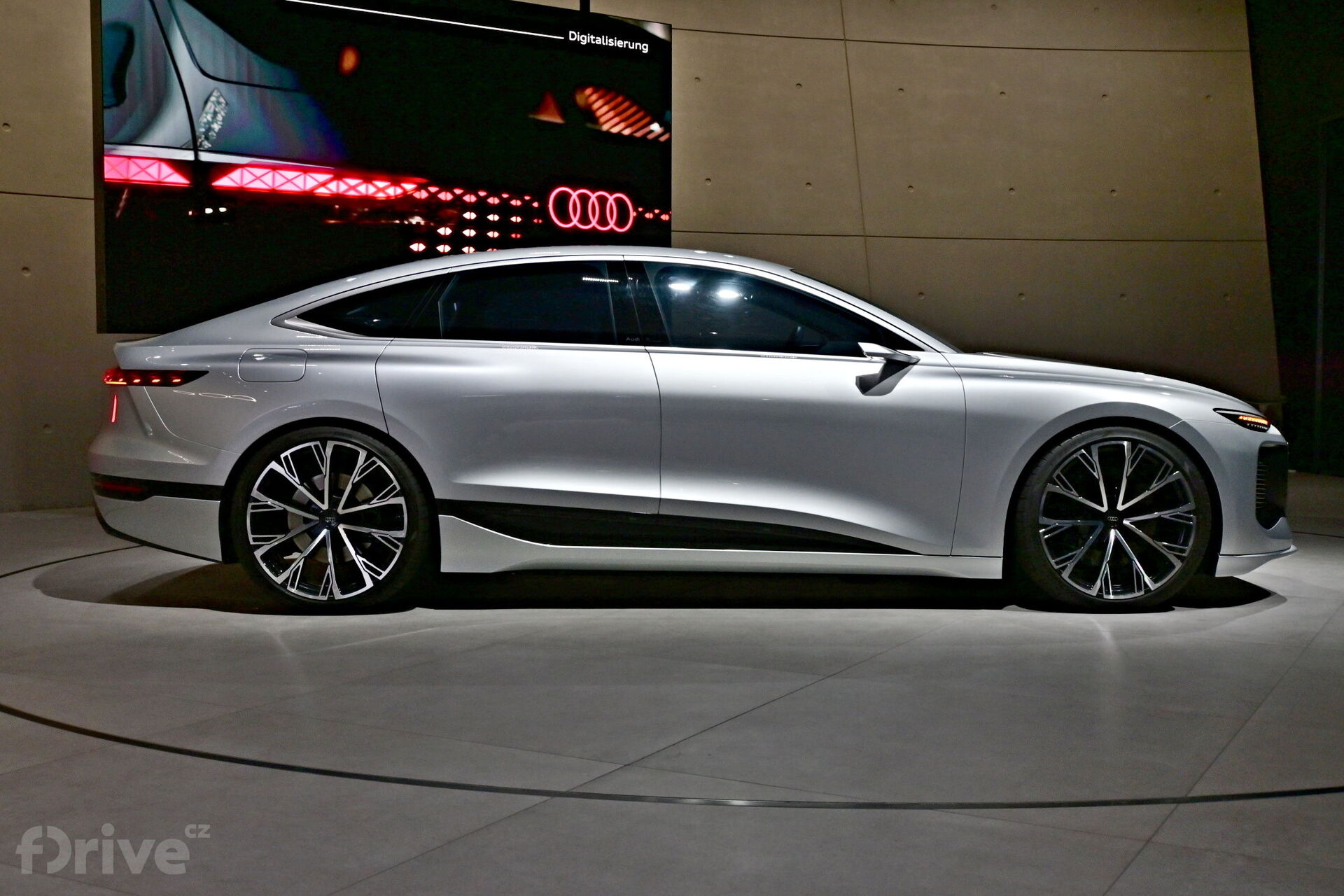 Audi A6 e-tron concept