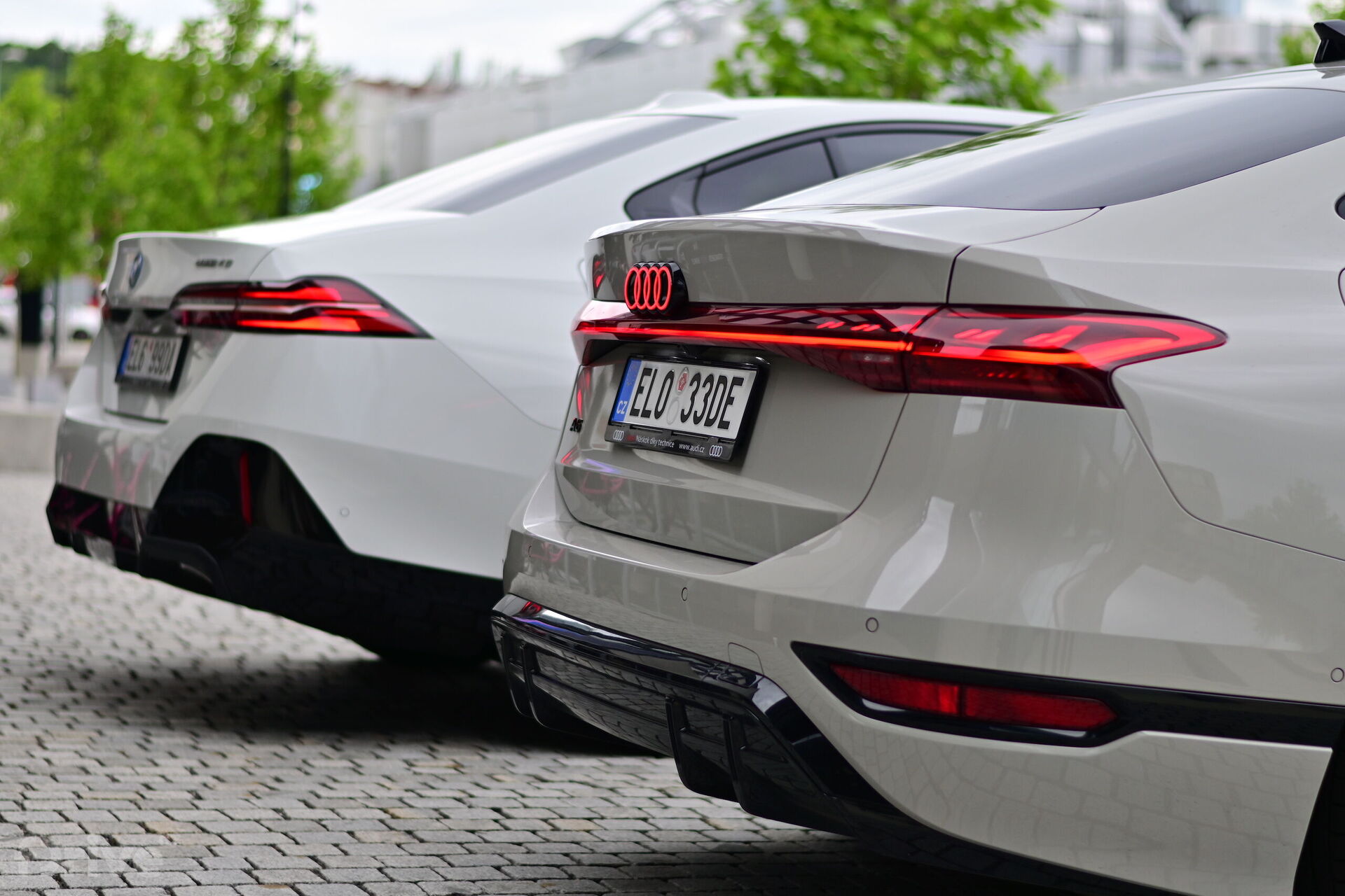 Audi A6 e-tron vs. BMW i5