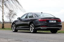 Audi A8 (2017)