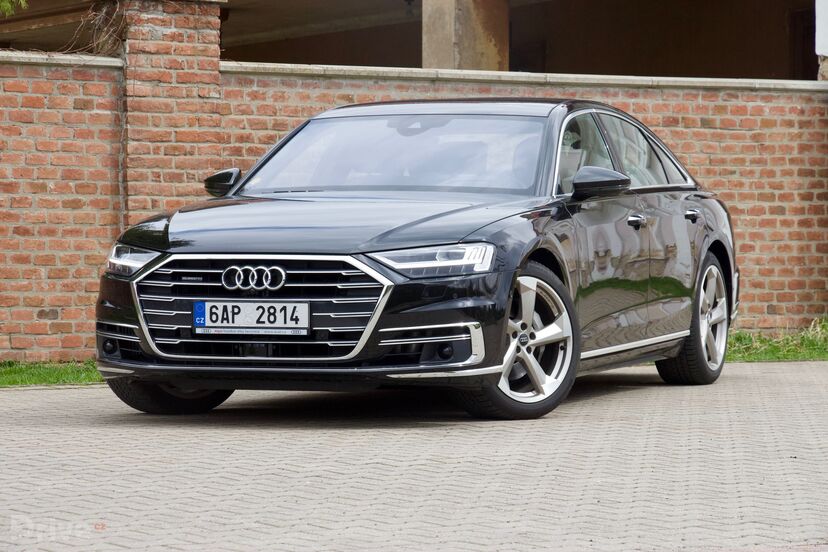 Audi A8 (2017)