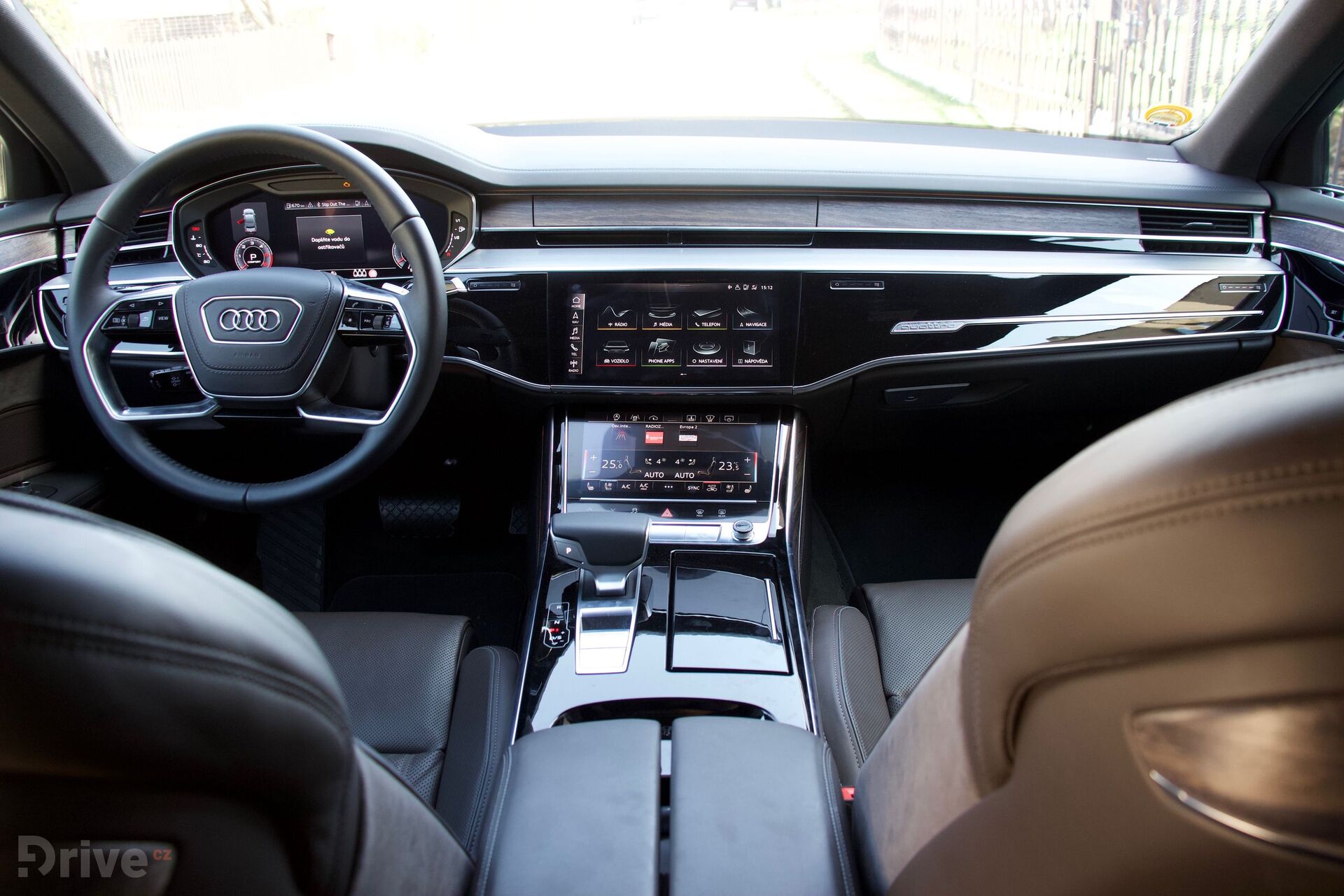 Audi A8 (2017)