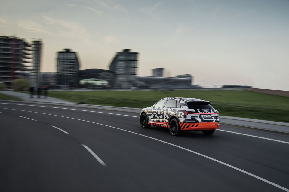 Audi e-tron