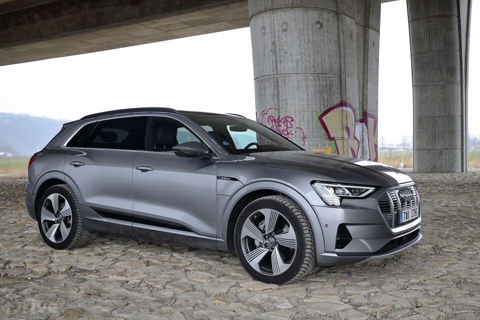 Audi e-tron
