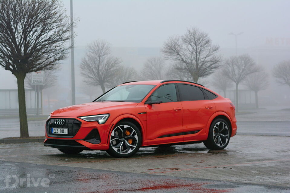 Audi e-tron