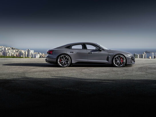 Audi e-tron GT (2024)