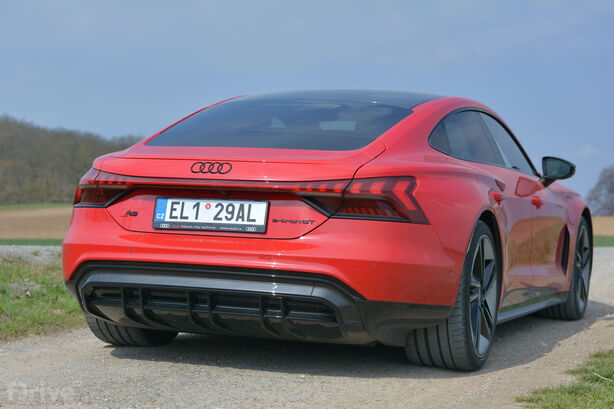 Audi e-tron RS GT