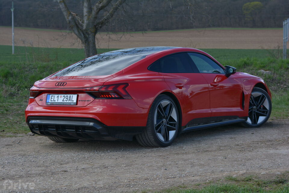 Audi e-tron RS GT