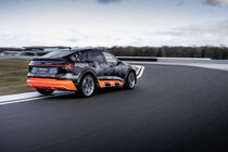 Audi e-tron S (2020)