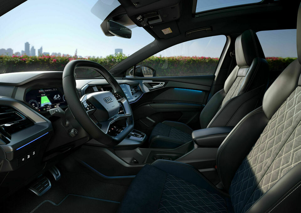 Audi Q4 e-tron (2024)