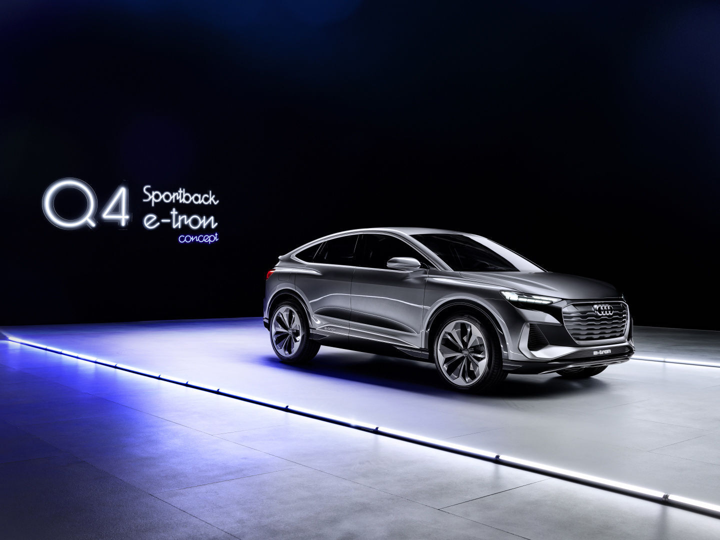 Audi Q4 e-tron Sportback concept