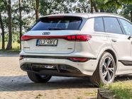 Audi Q6 e-tron (2023)