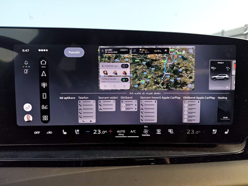 Audi Q6 e-tron (2023)