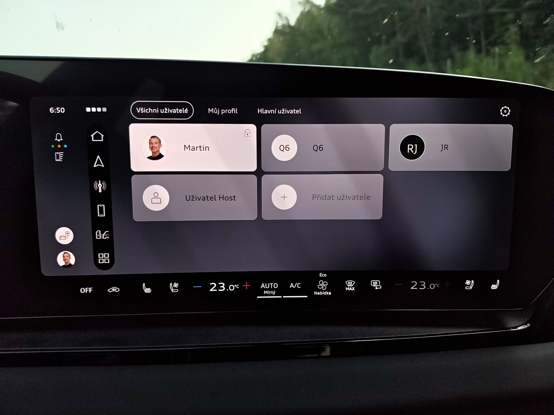 Audi Q6 e-tron (2023)