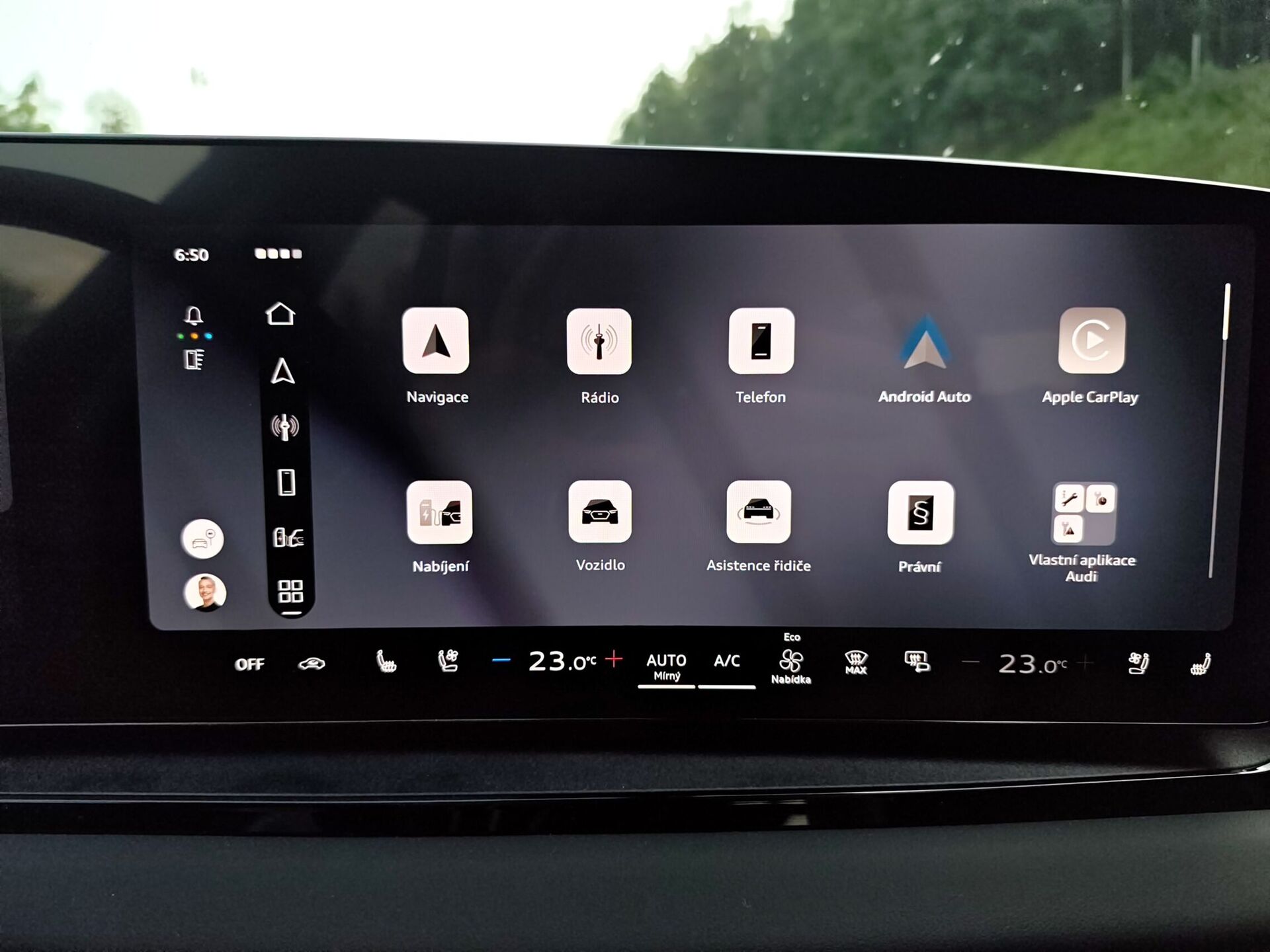 Audi Q6 e-tron (2023)