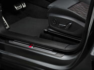 Audi Q6 e-tron (2023)