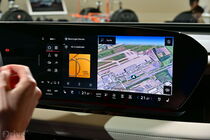 Audi Q6 e-tron (2023)