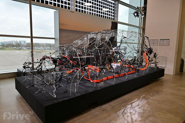 Audi Q6 e-tron (2023)