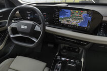 Audi Q6 e-tron (2023)