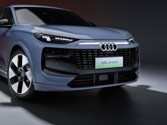 Audi Q6 L e-tron