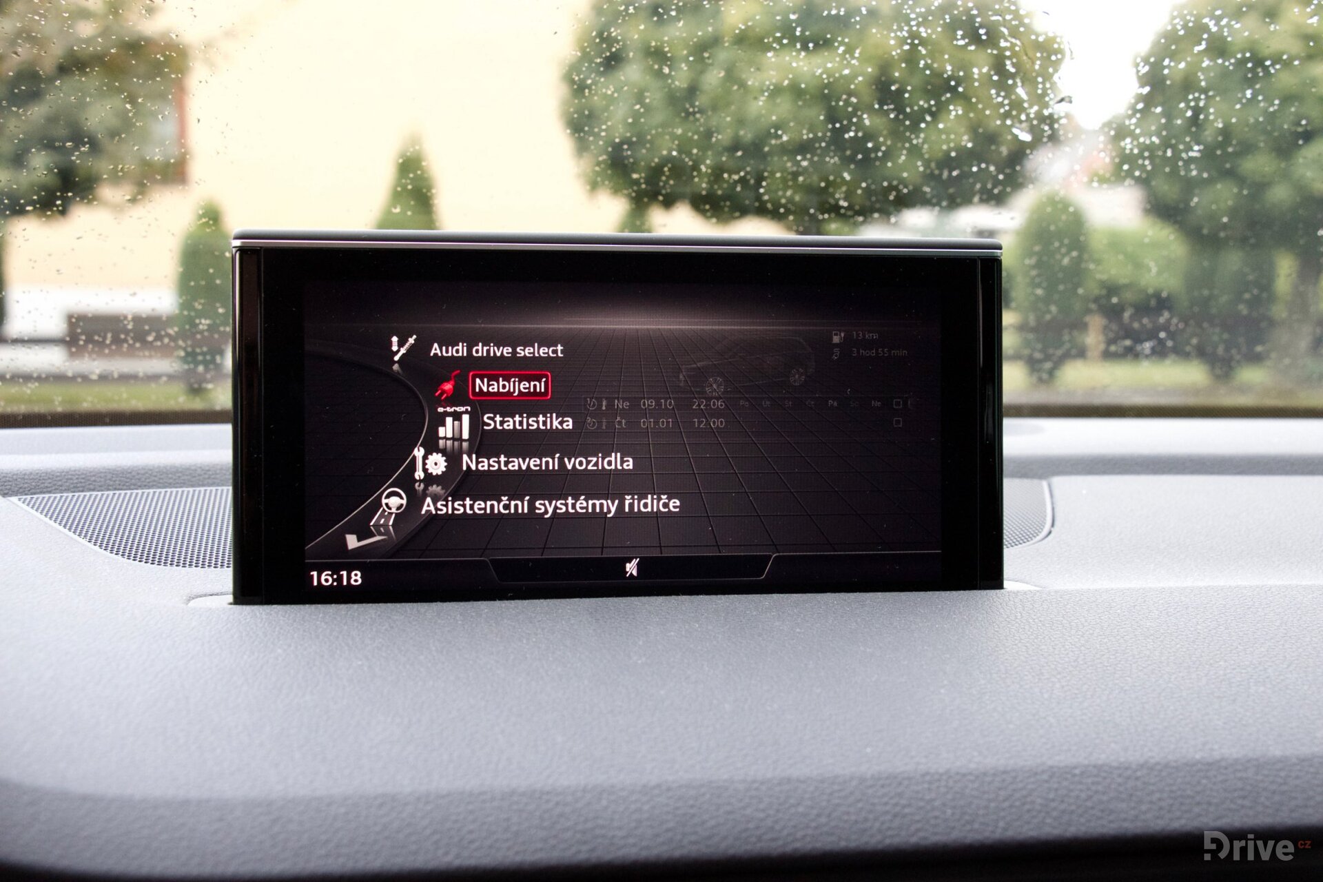 Audi Q7 e-tron (2015)