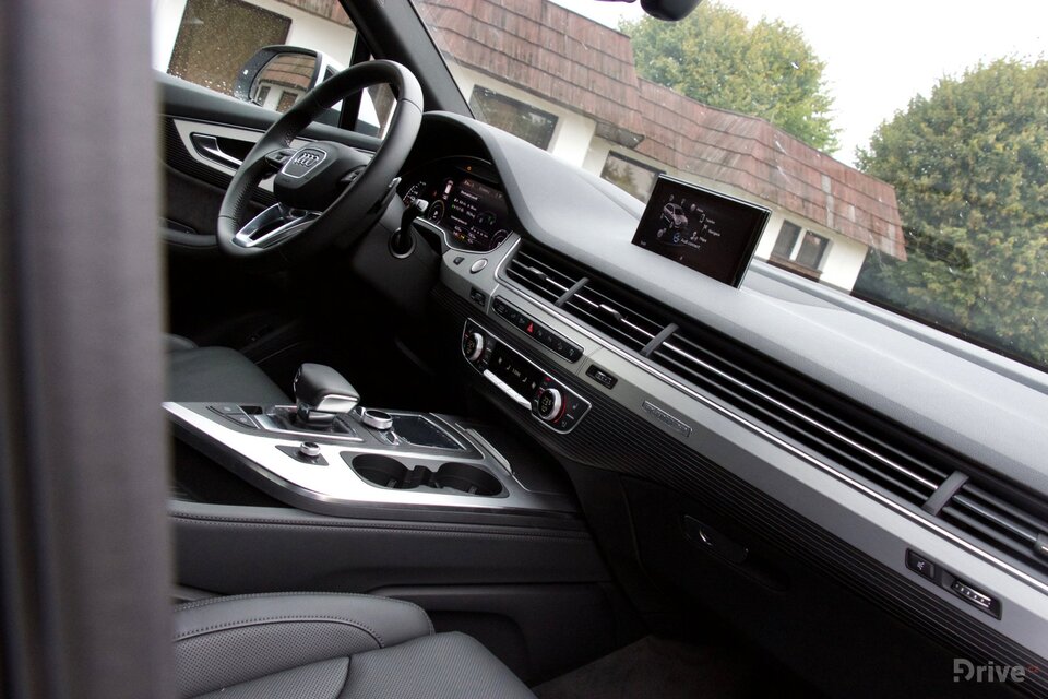 Audi Q7 e-tron (2015)