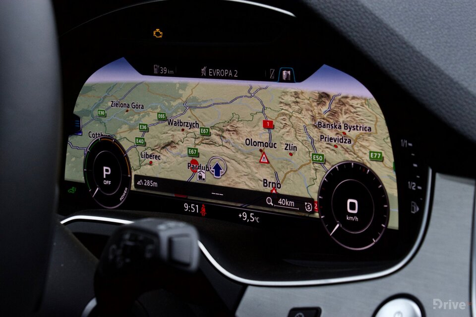 Audi Q7 e-tron (2015)