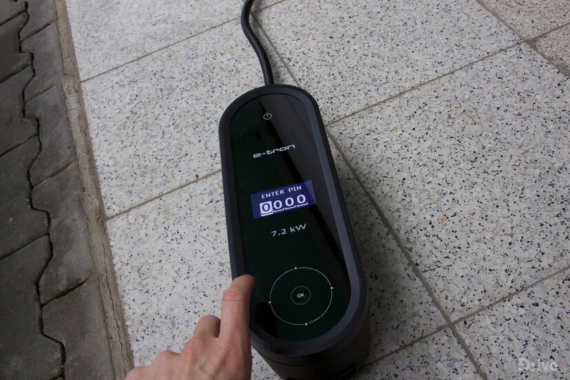 Audi Q7 e-tron (2015)