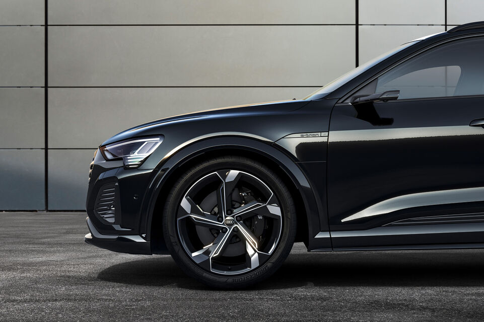 Audi Q8 e-tron