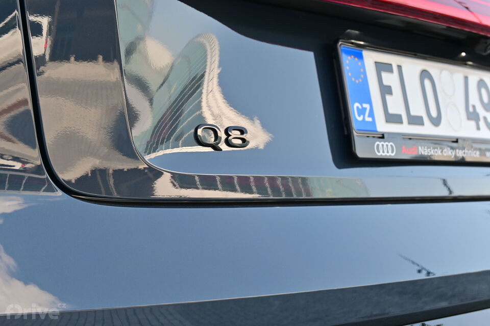 Audi Q8 e-tron