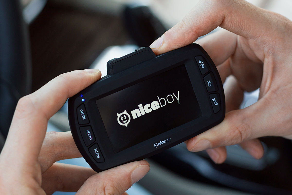 Autokamera Niceboy PILOT Q8