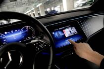 Automatické parkování Parktronic