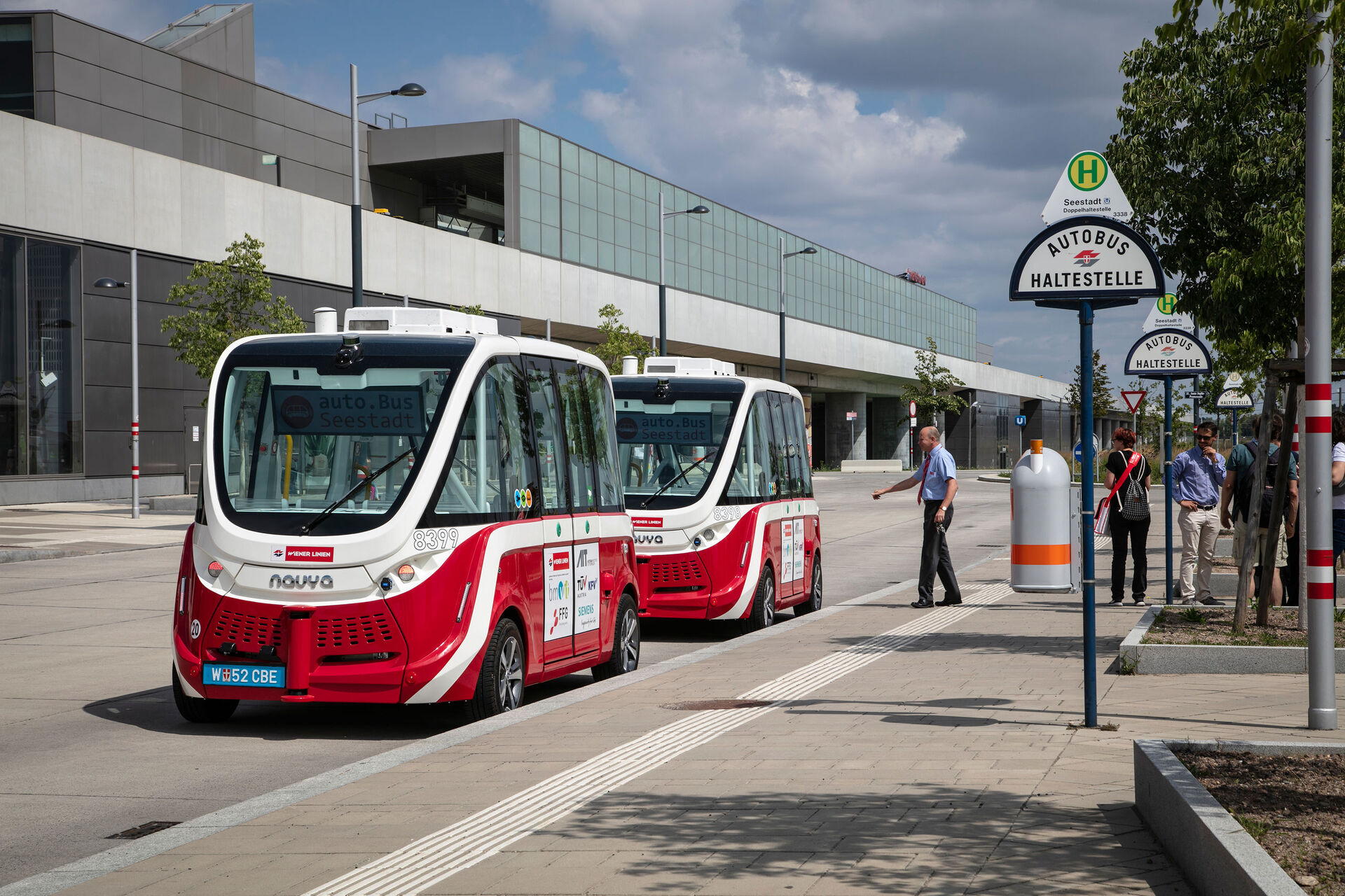 Autonomní autobusy ve Vídní