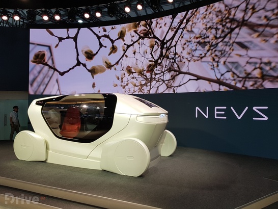 Autonomní automobil NEVS