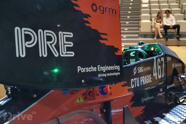 Autonomní elektrická formule DV.01