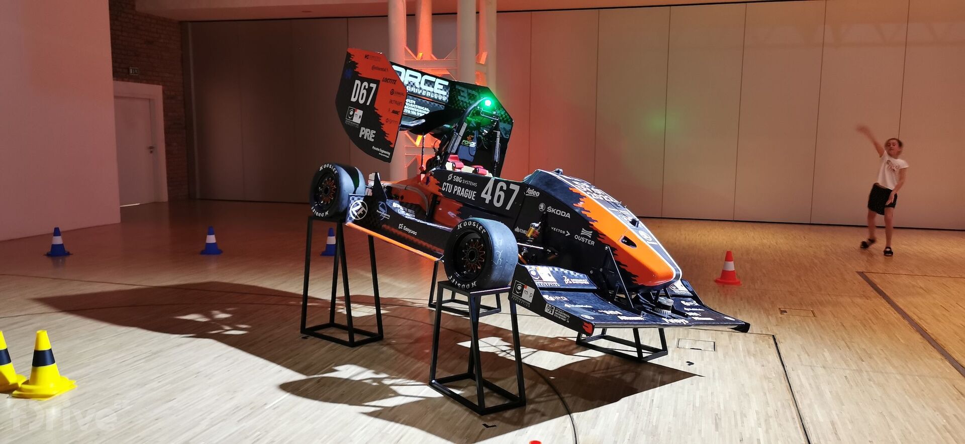 Autonomní elektrická formule DV.01