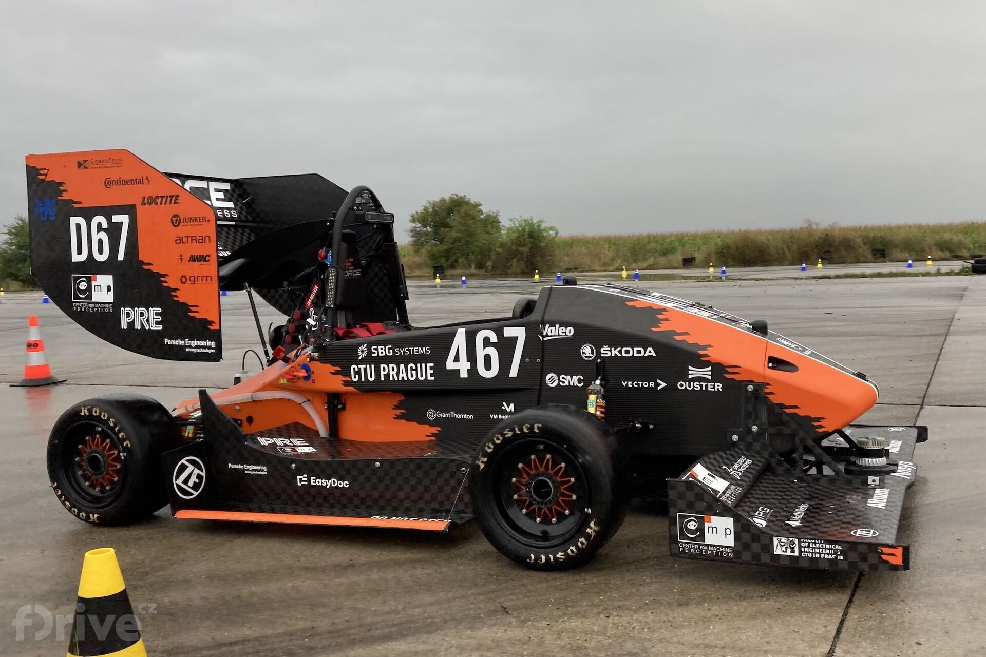 Autonomní elektrická formule eForce DV.01