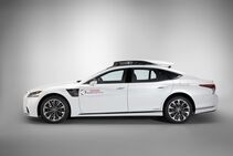 autonomní vozidlo Lexus