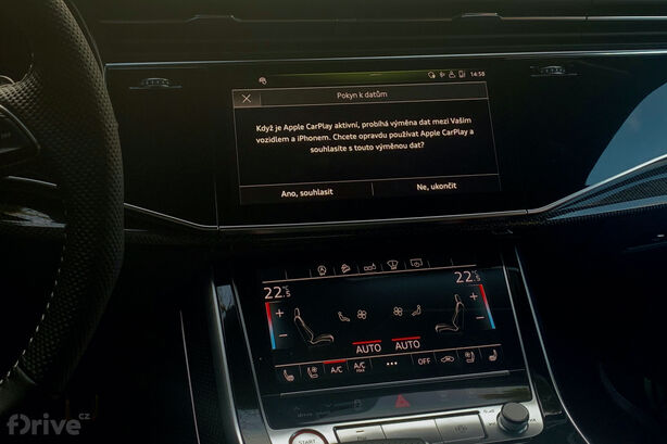 Bezdrátové Apple CarPlay v Audi SQ7