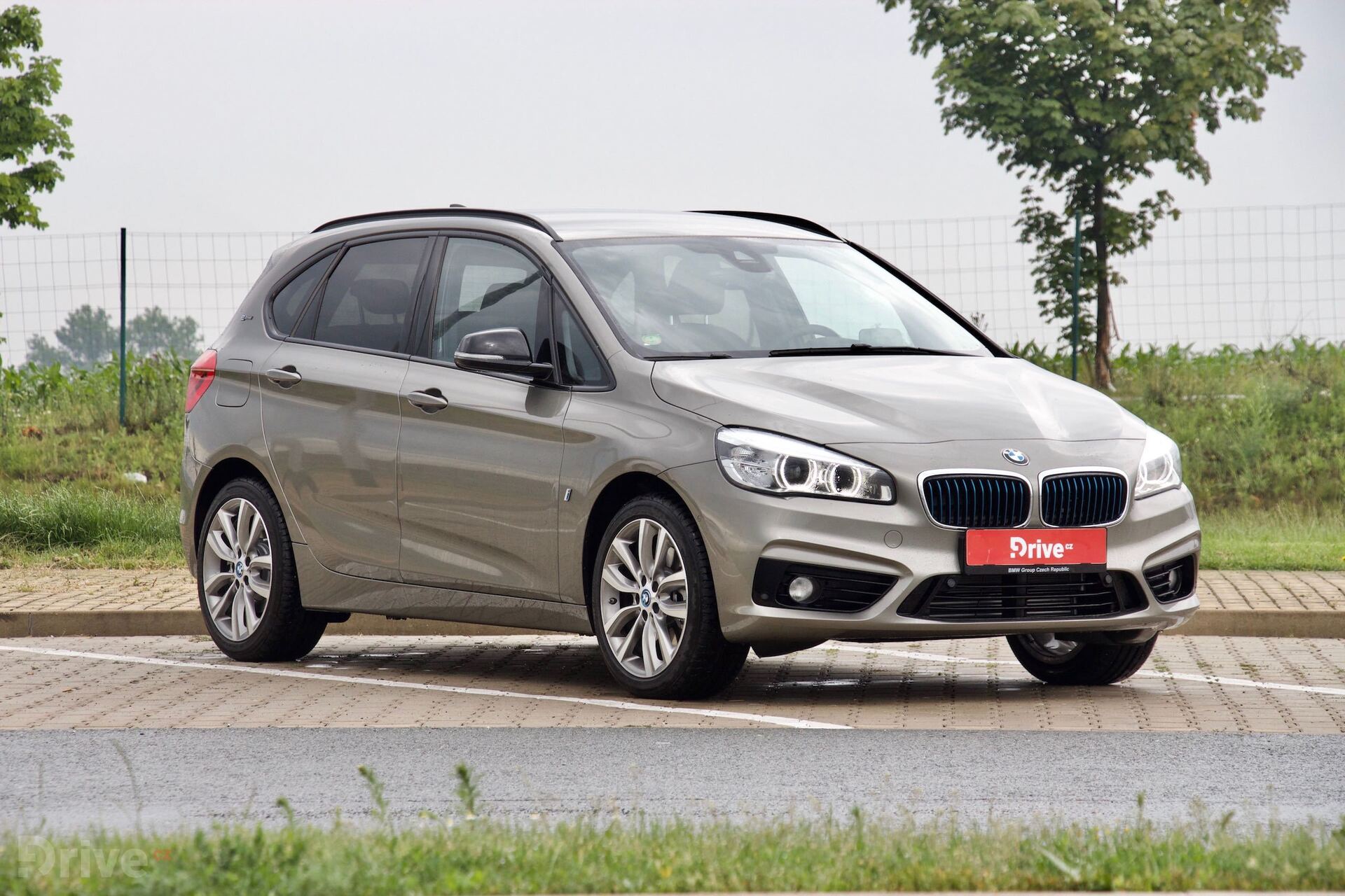 BMW 225xe