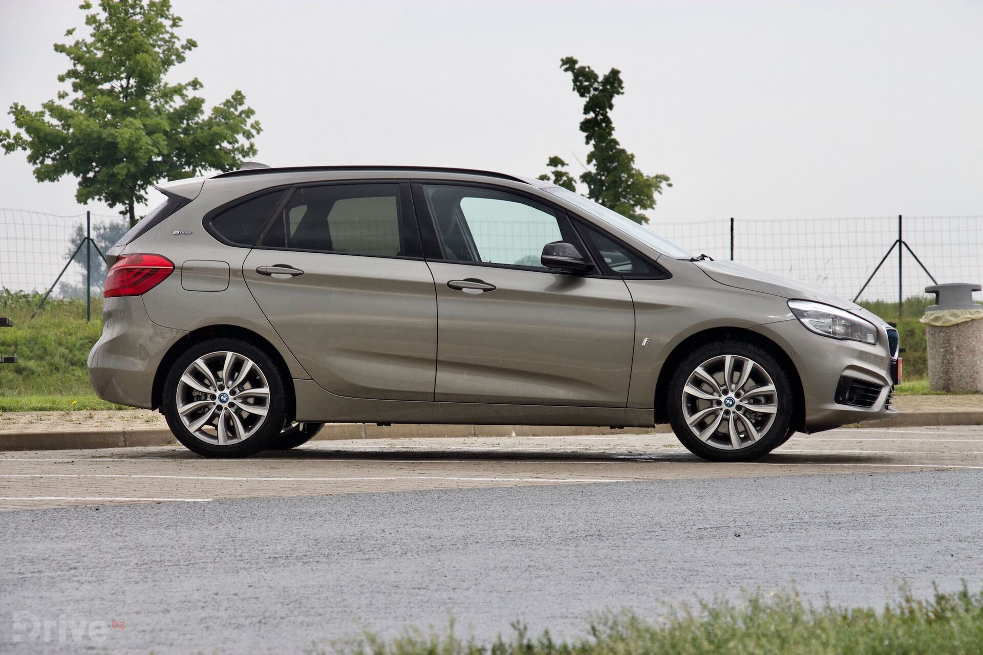 BMW 225xe